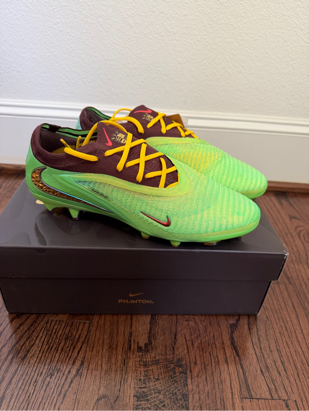 Nike Phantom Elite Fg Soccer Cleats / Travis Scott